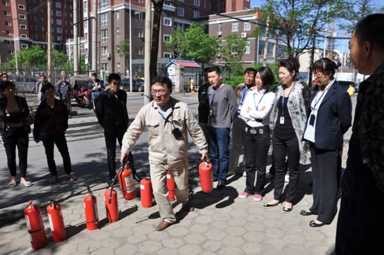 说明: D:ASJJANG천흥 홈페이지 개편 작업작업 히스토리160804-1 천흥사진자료 수령天兴照片资料中未被使用的照片1608082014年5月12日，公司安保部举办消防演练.jpg