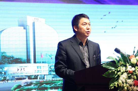 集团公司举办“共创辉煌”迎新春年会(图1)
